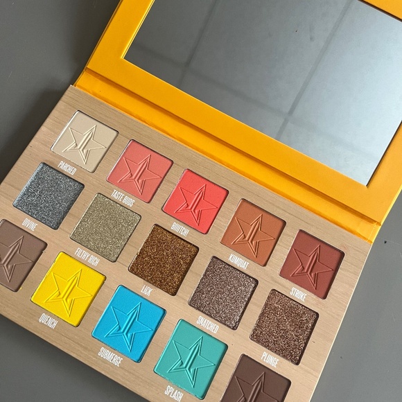 Jeffree Star "THIRSTY" Palette **Brand New!** - Picture 1 of 4